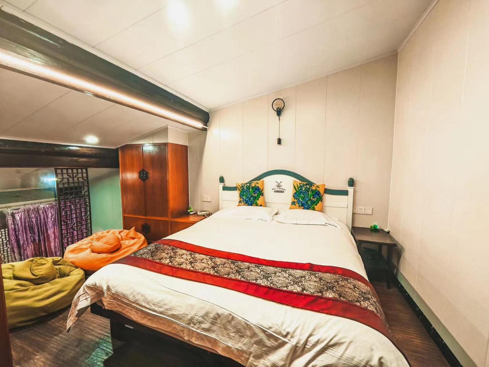 Shaoxing Laotaimen Luxun Native Place Youth Hostel מראה חיצוני תמונה